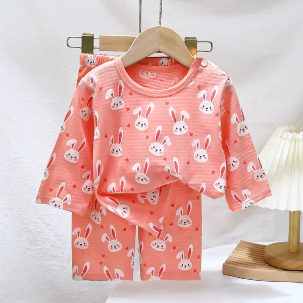 Sets for Children Loungewear Long Sleeve Pajamas for Children Cute Deisgn Lightweight and Comfortable Fabric Sleepwear Outfit